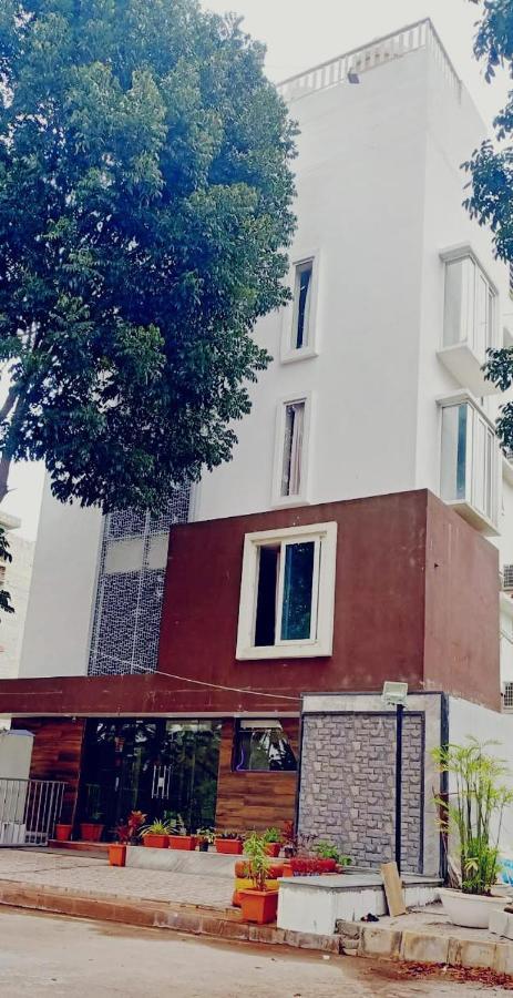 Avi Fortune Suites - Near Bangalore International Airport Eksteriør billede